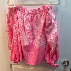 Lilly Pulitzer NWT Pink Floral Off-Shoulder Shirt with cuff bow detail